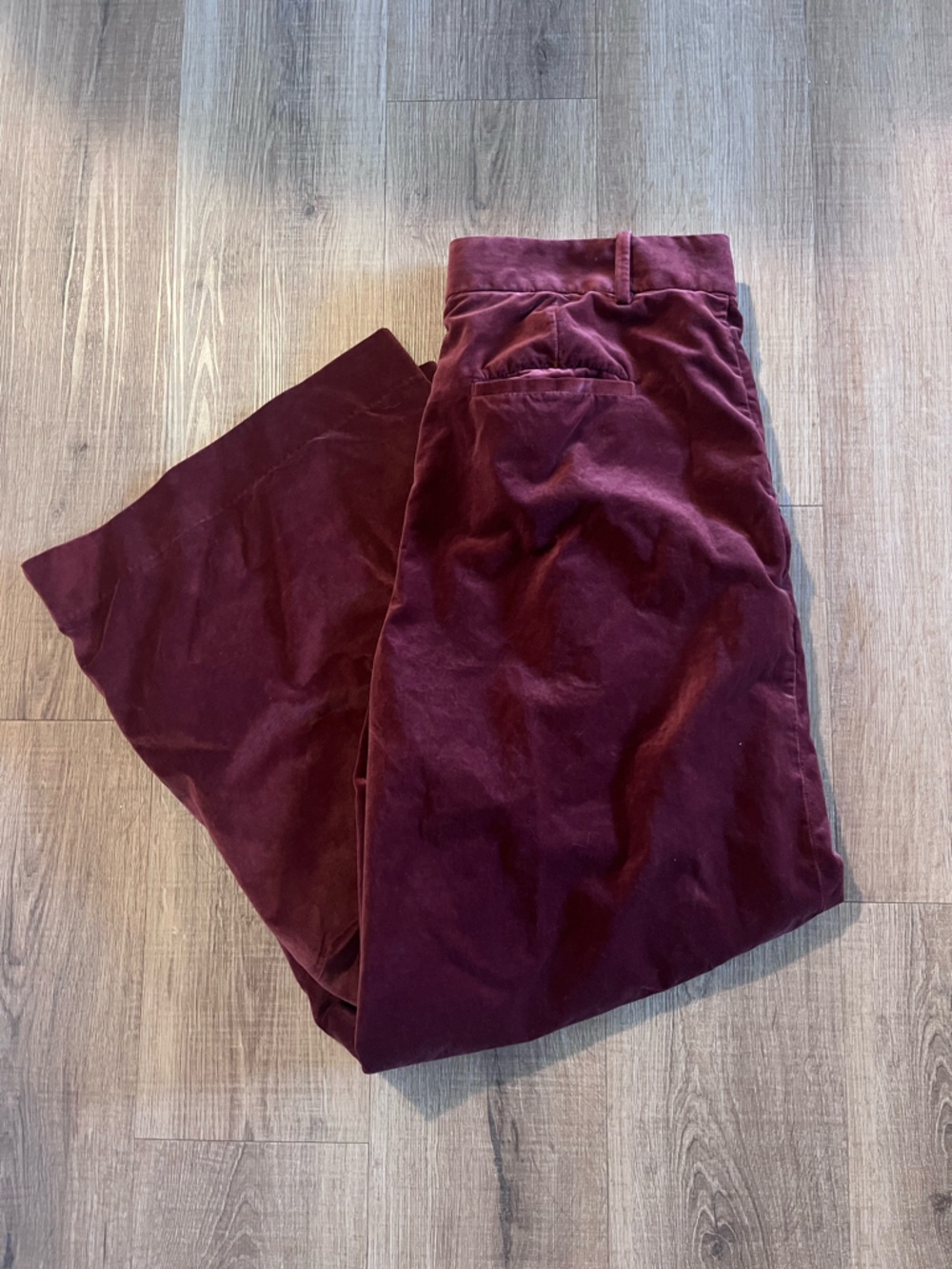 Banana Republic Wide Leg Velvet Red/Burgundy Women’s Trousers Dress-pants